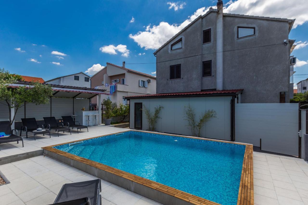 Katina Apartment With Private Pool Zadar Eksteriør bilde
