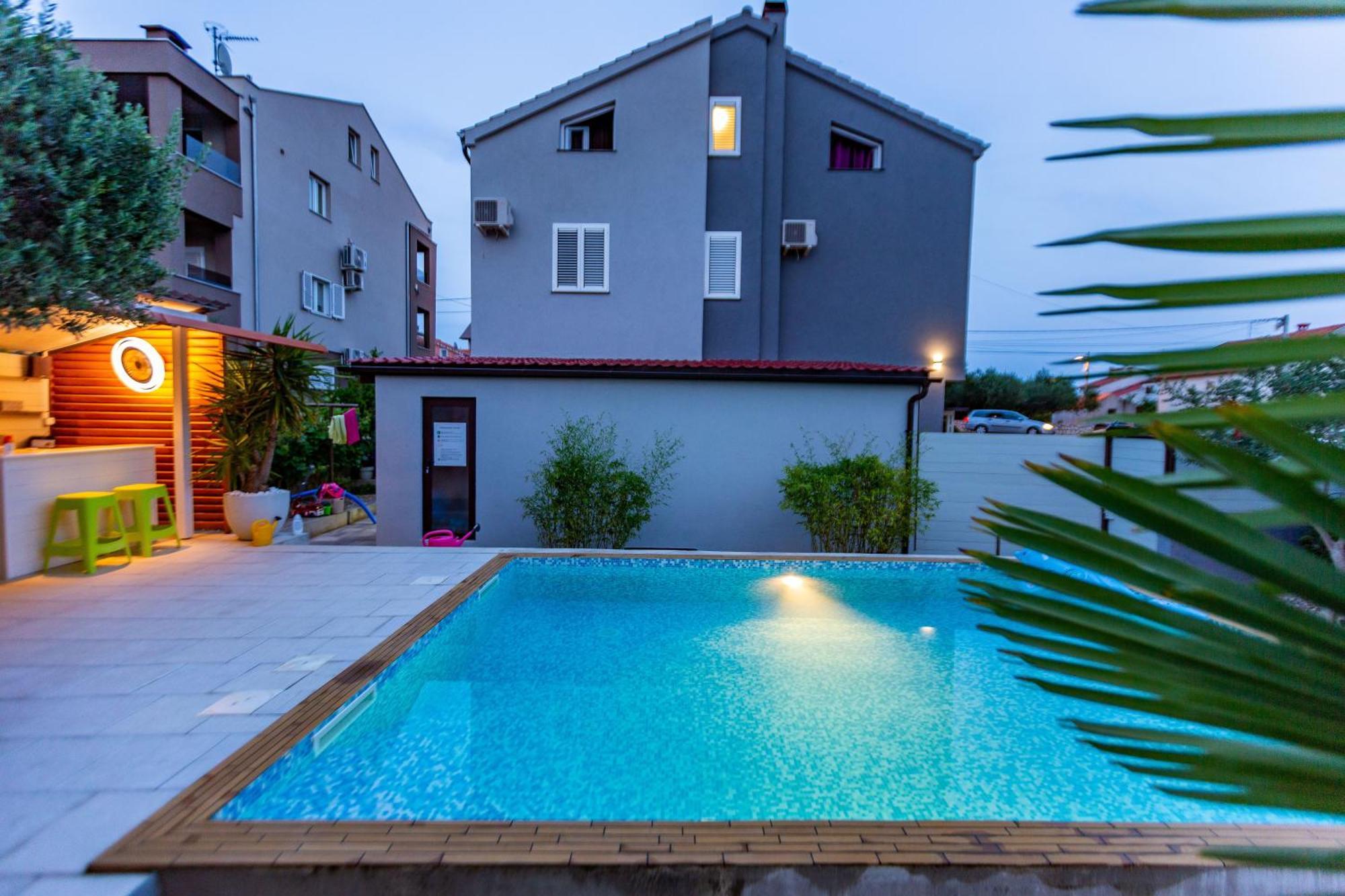 Katina Apartment With Private Pool Zadar Eksteriør bilde