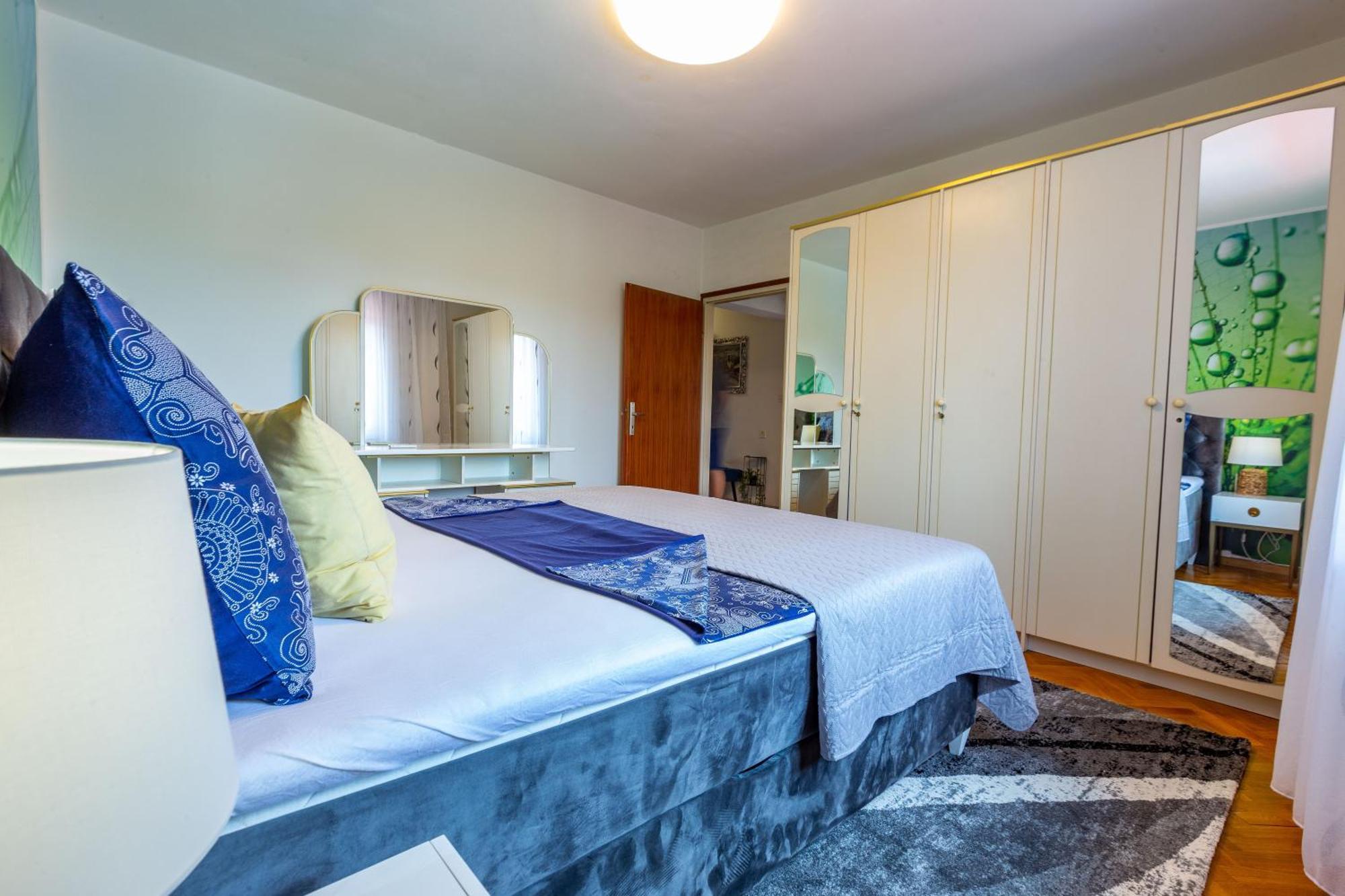 Katina Apartment With Private Pool Zadar Eksteriør bilde